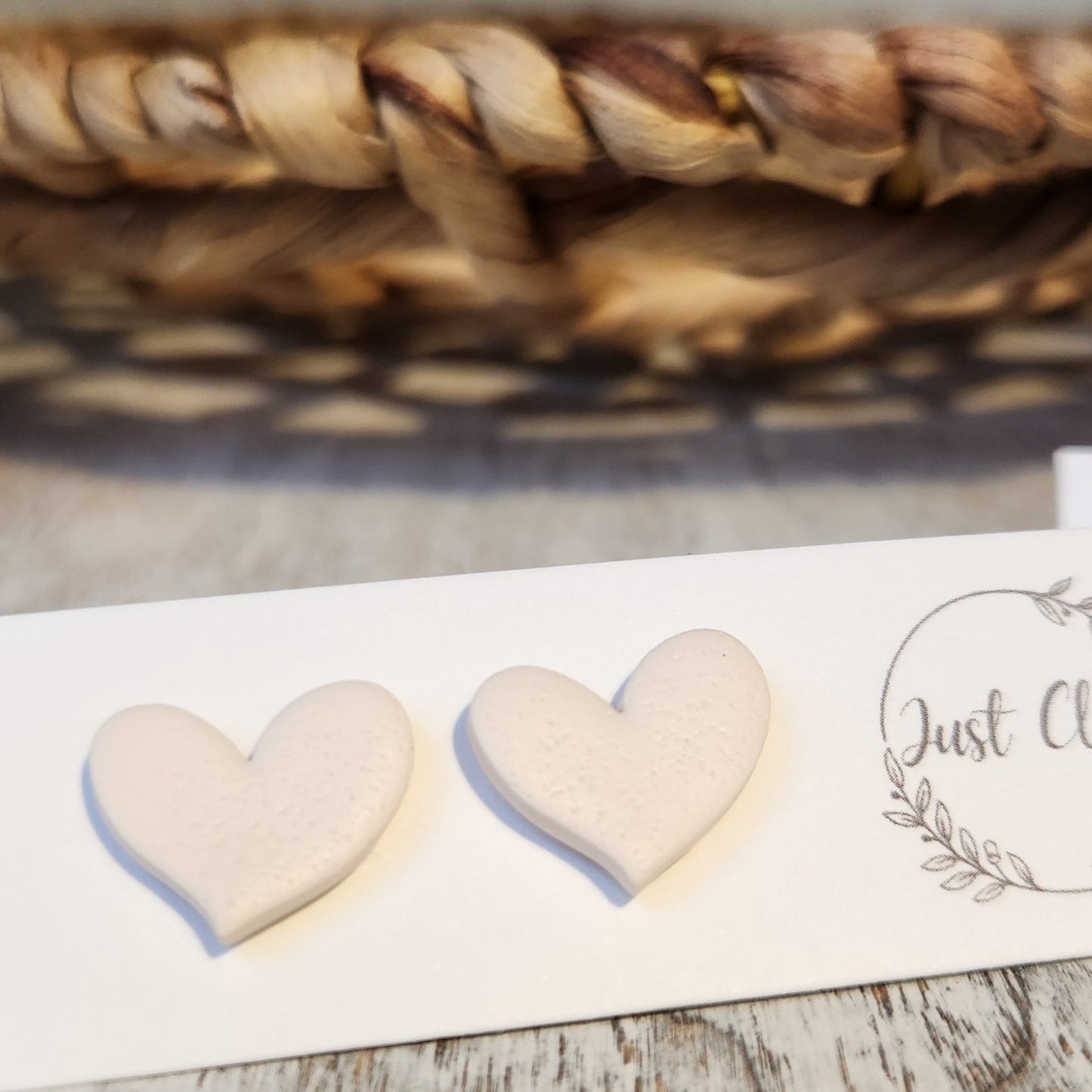 Heart Studs l Pale Pink