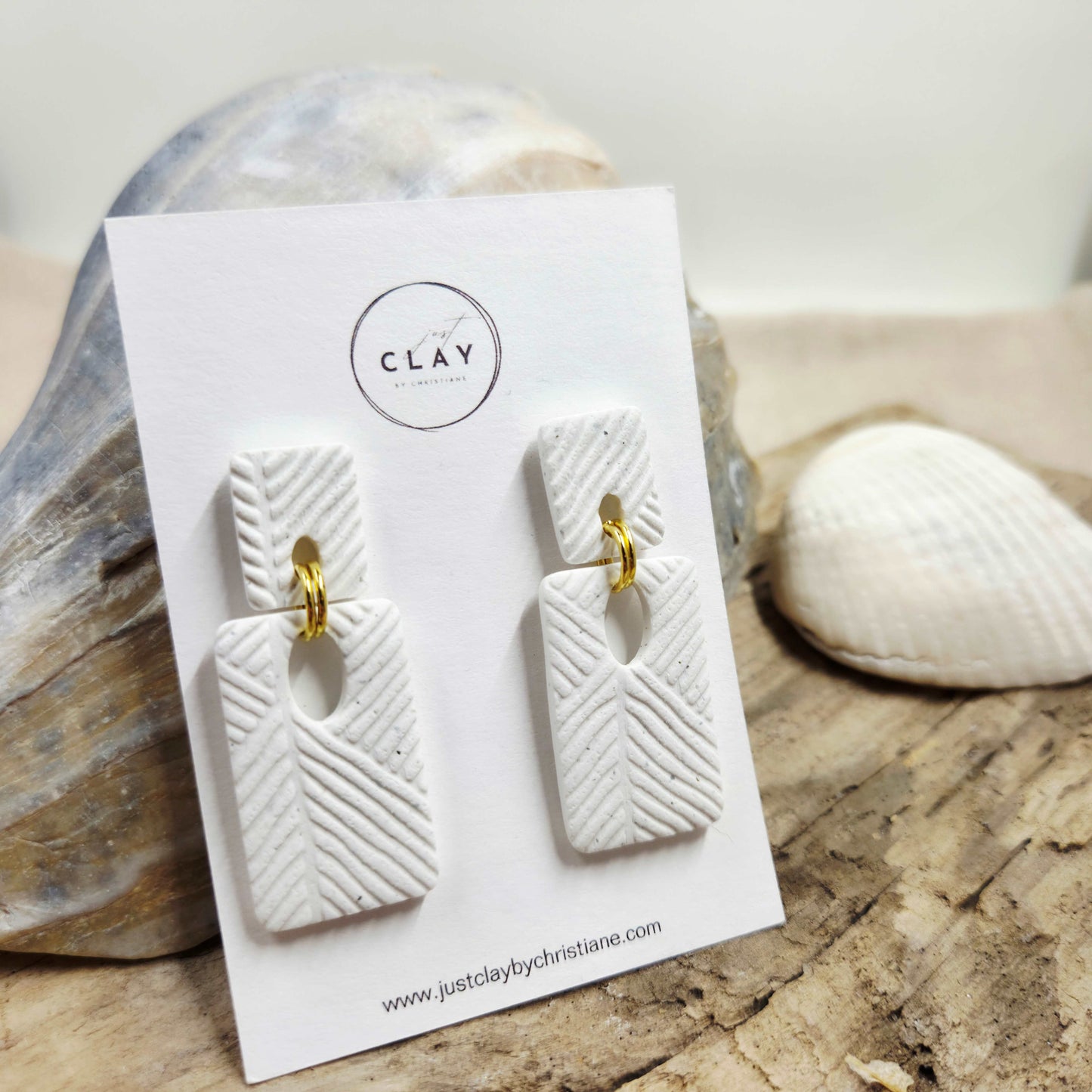 Statement Dangles | white
