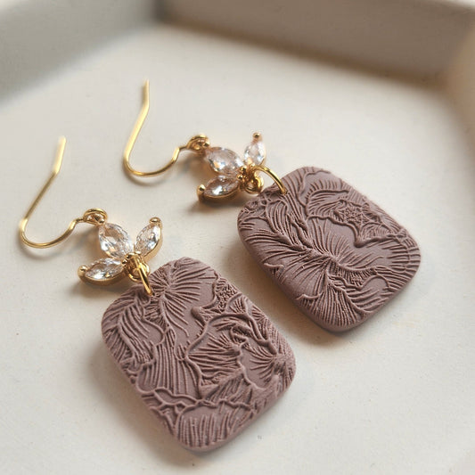 Dangles | mauve