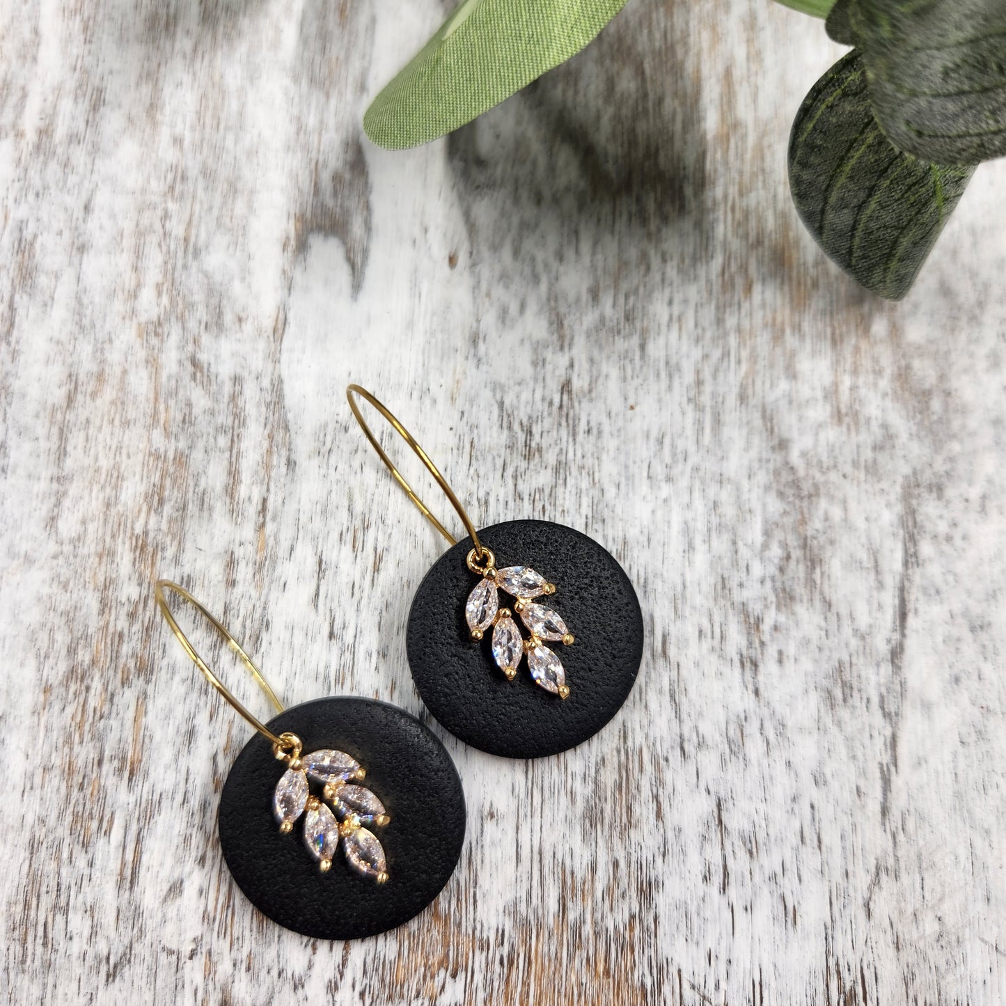 Elegant Hoop Earrings | black gold