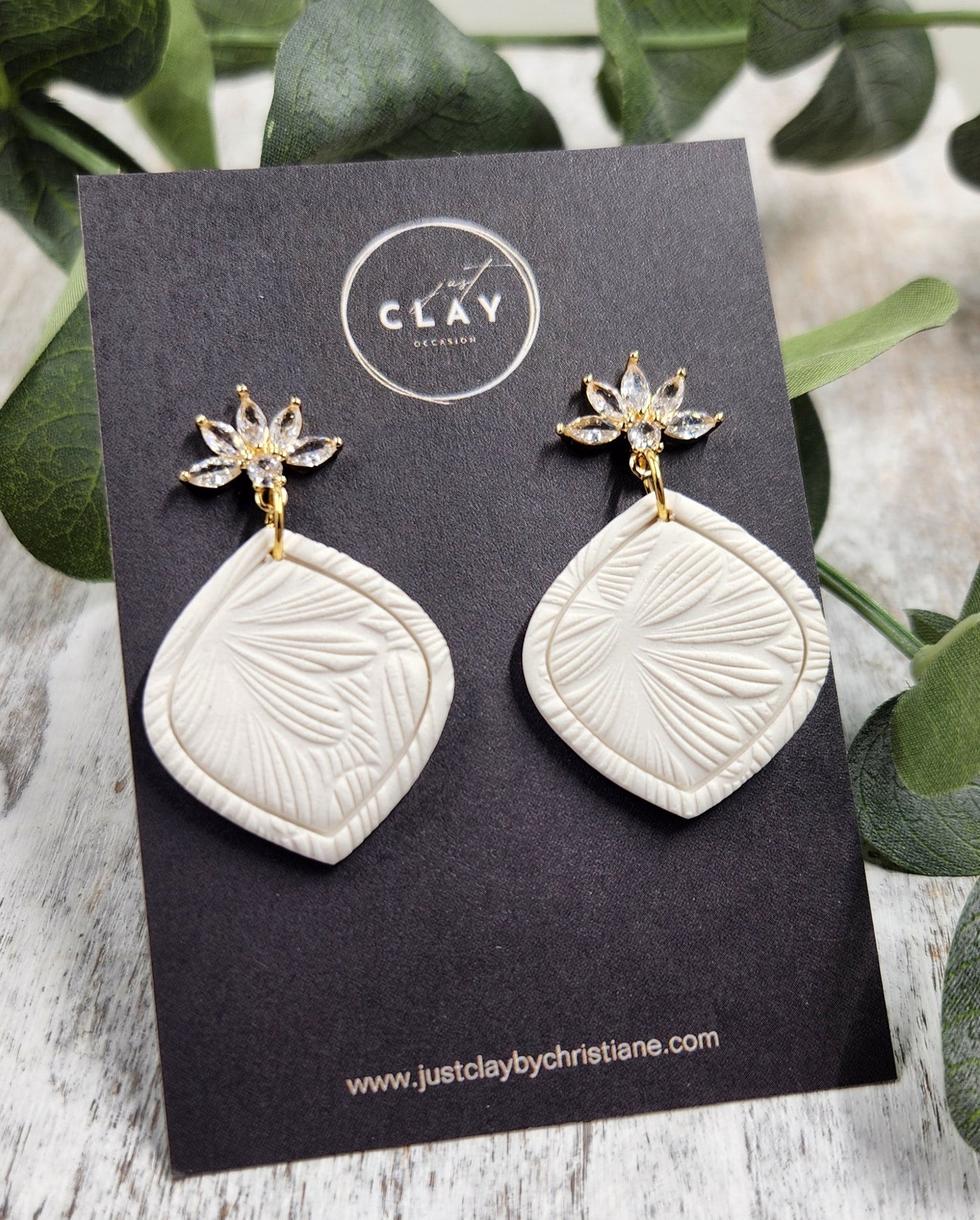 Dangles | white