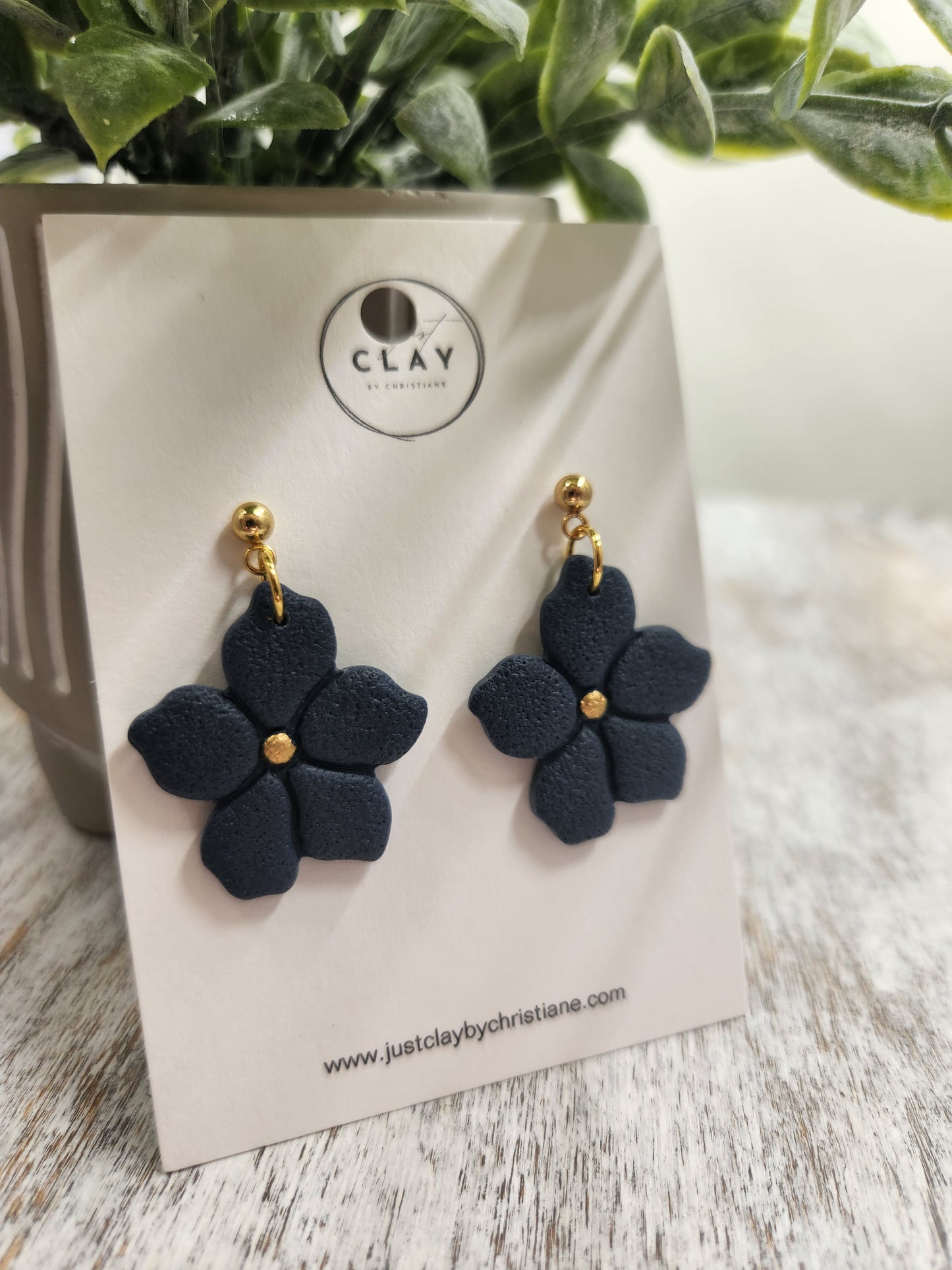 Cute Flower Dangles | navy blue