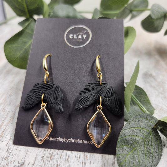 Dangles | black