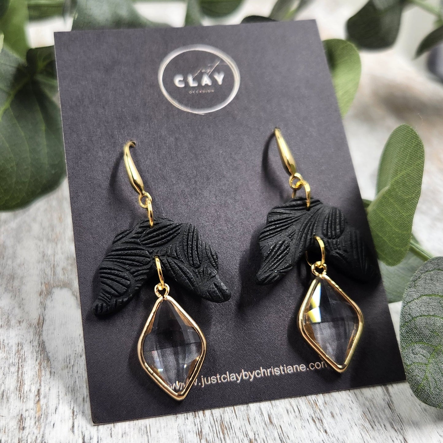 Dangles | black