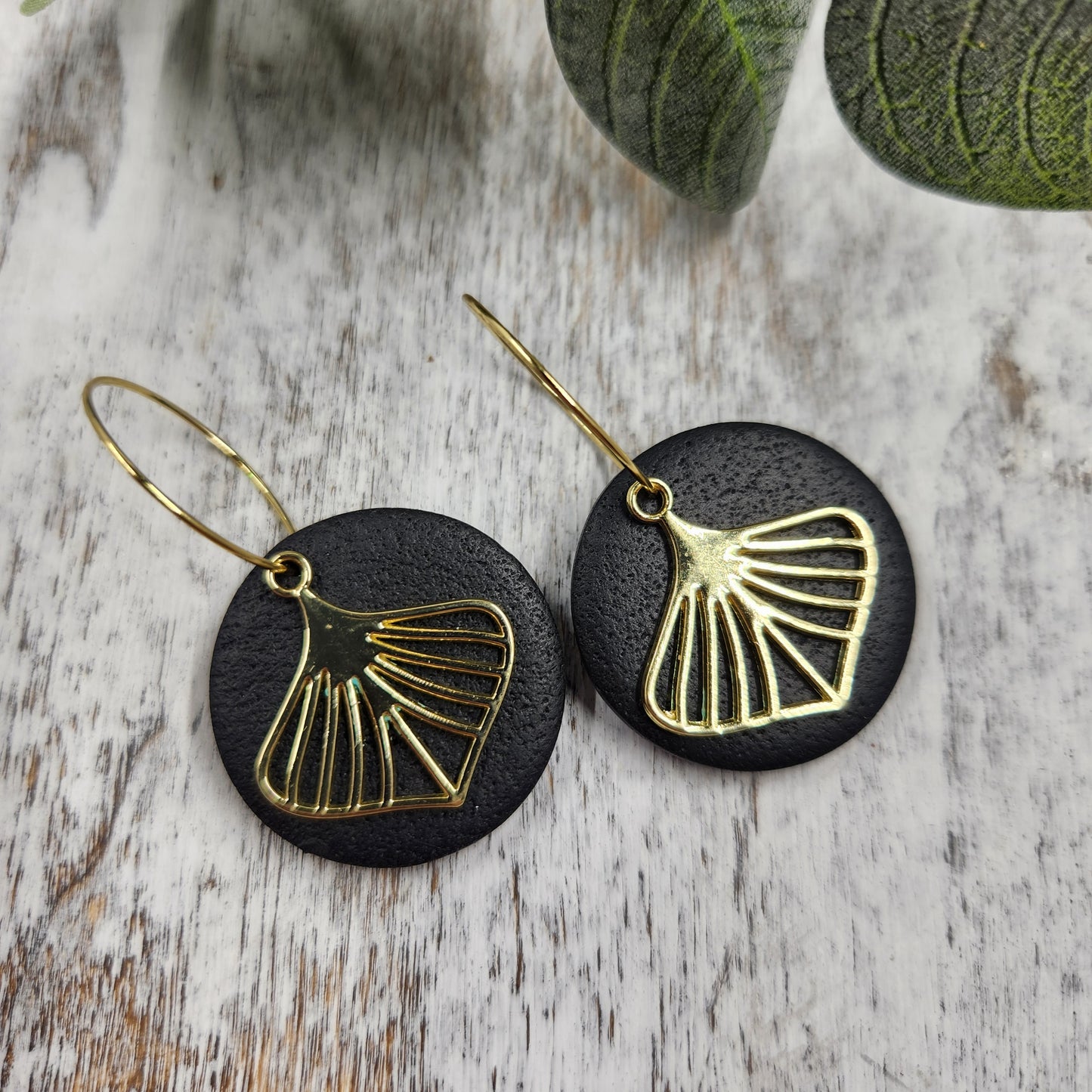 Elegant Hoop Earrings | black gold