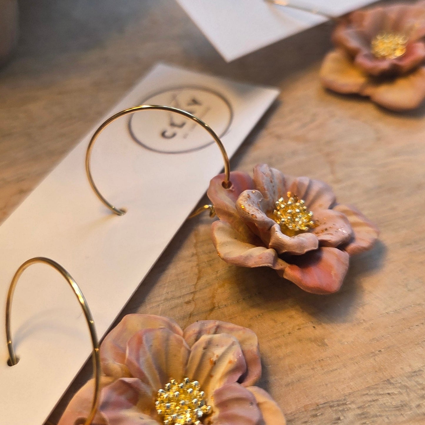 Flower Hoops pink/ purple