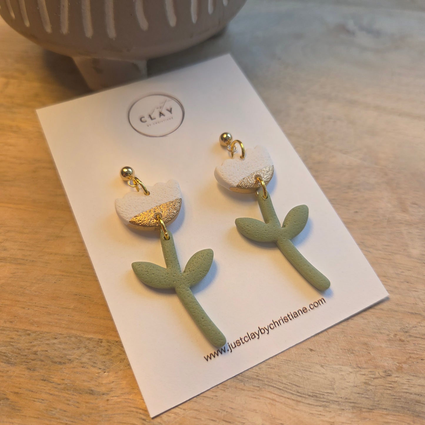 Tulip Dangles - white/ gold