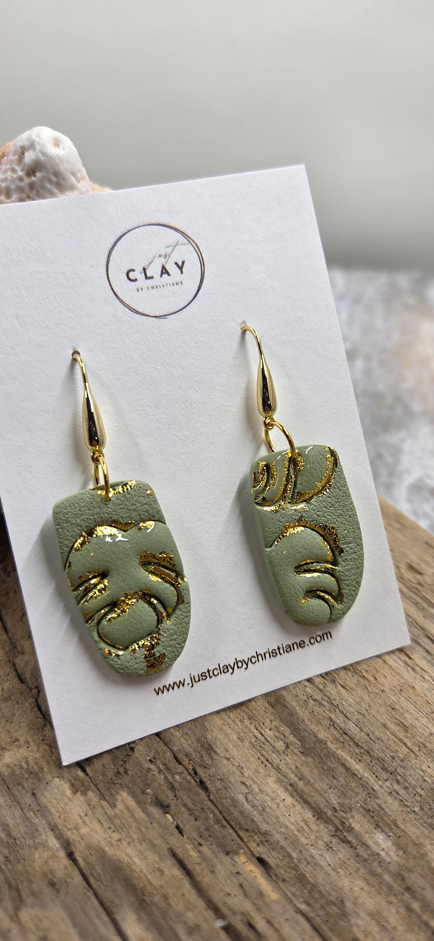 Monstera Dangles