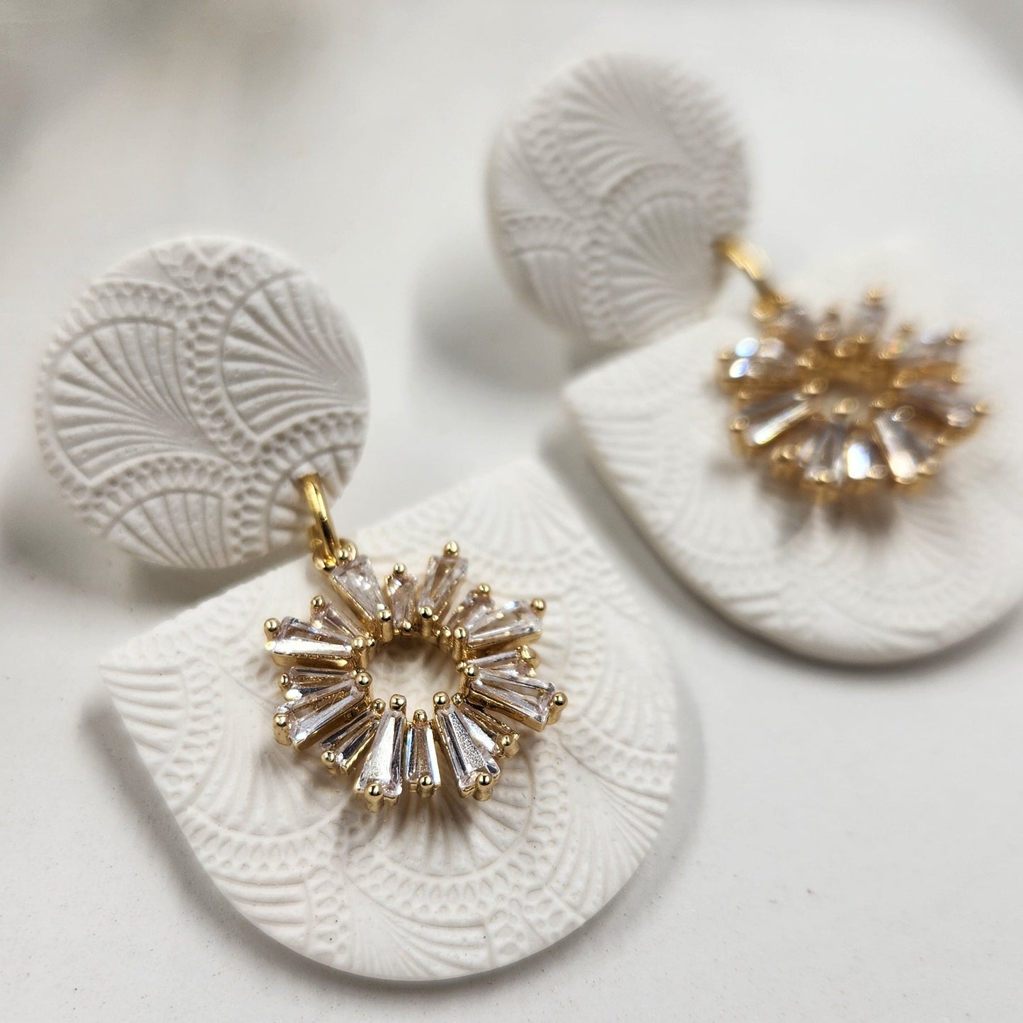 Dangles | white