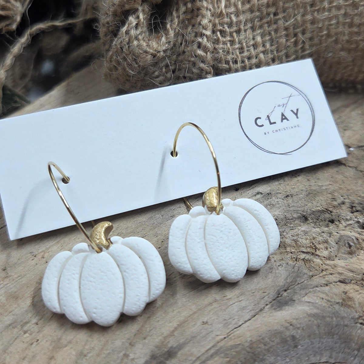 Pumpkin Hoops | white