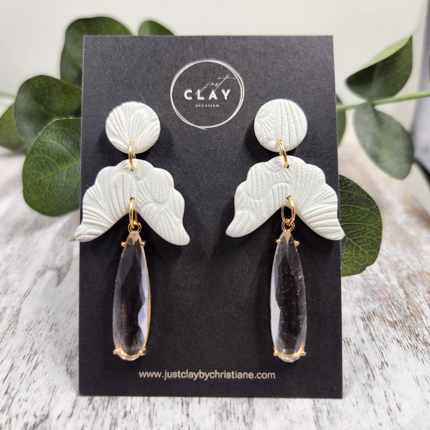 Dangles | white