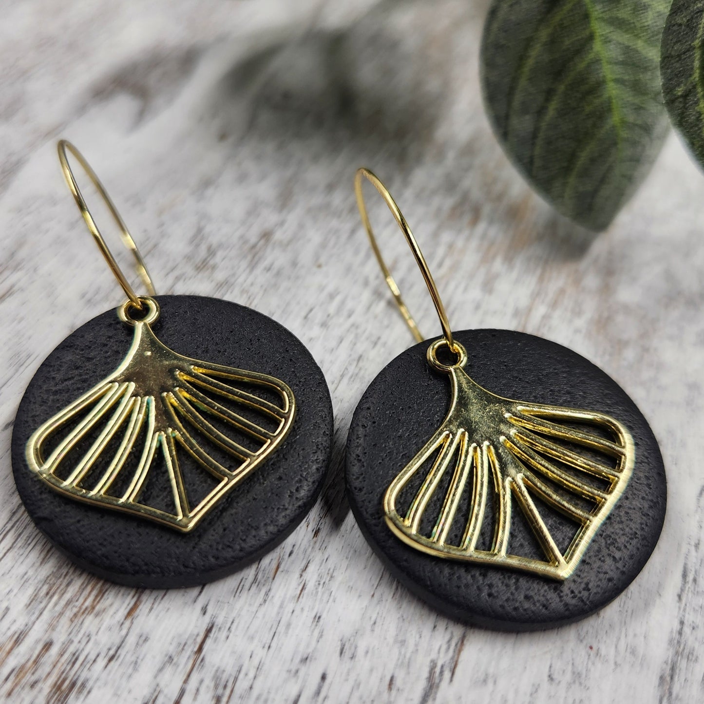 Elegant Hoop Earrings | black gold