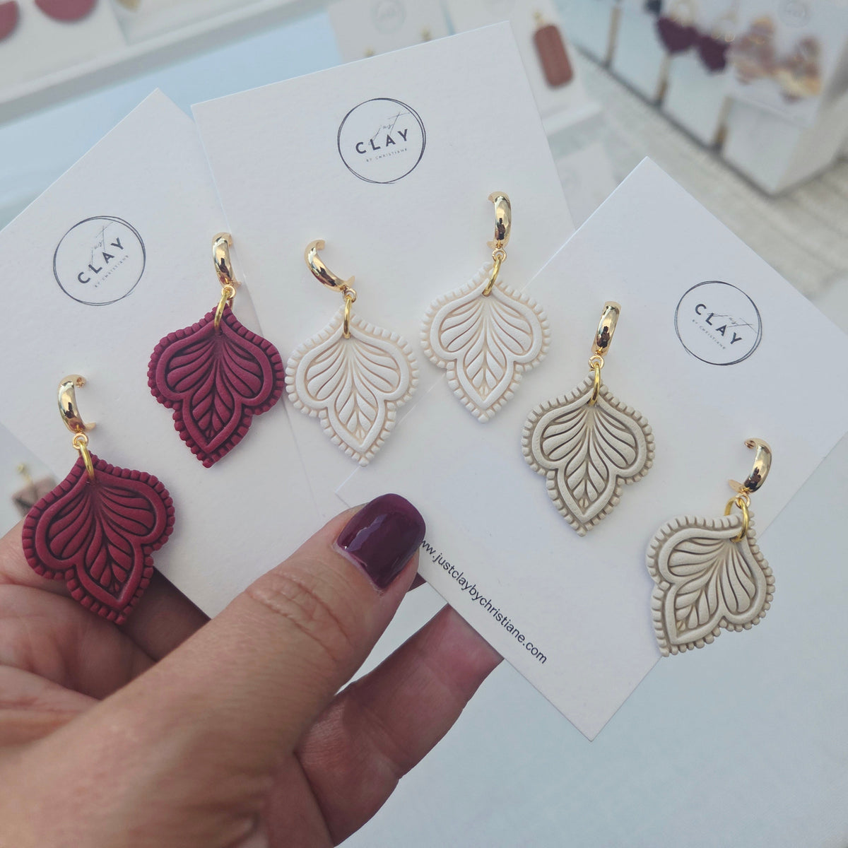Leave Dangles | mocca