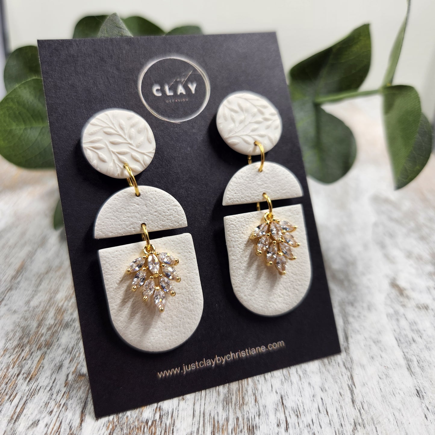 Dangles | white