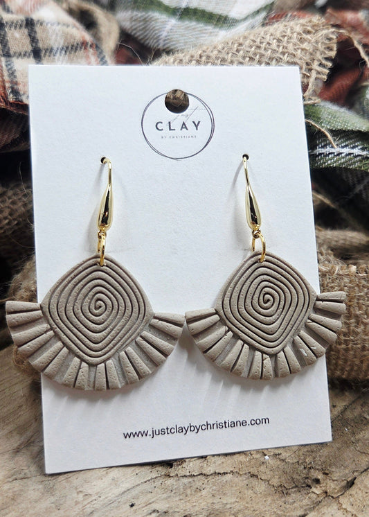 Boho Dangles | beige