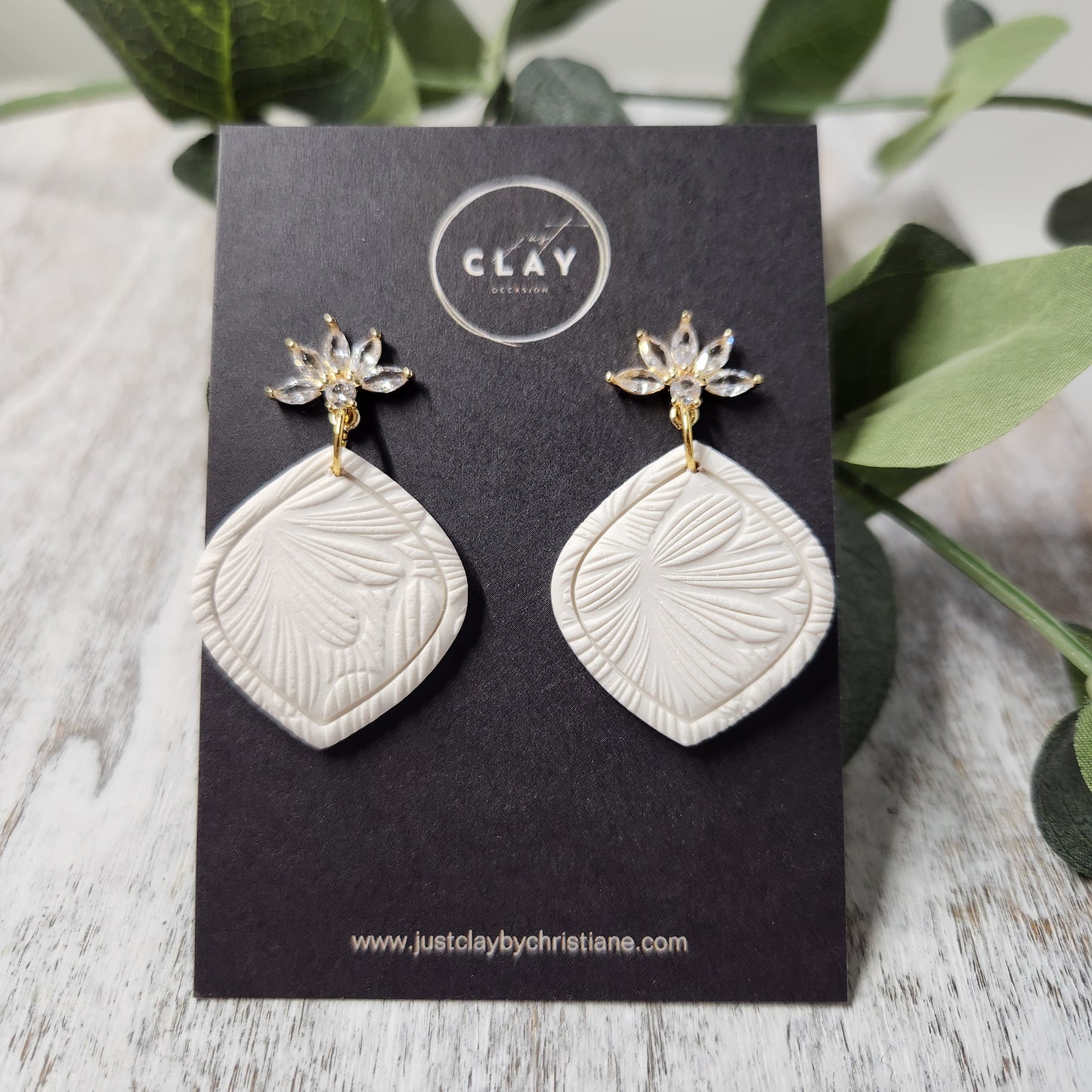 Dangles | white