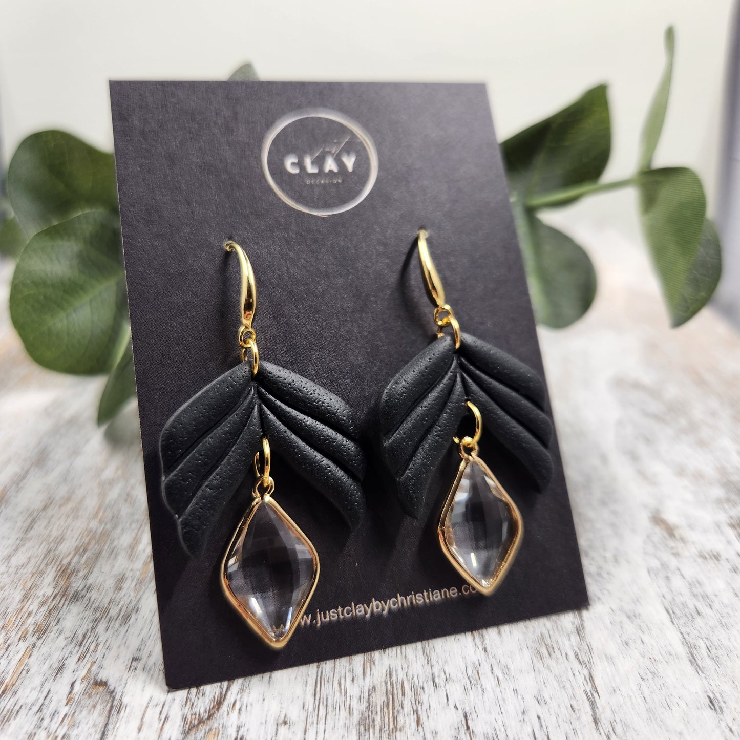 Dangles | black