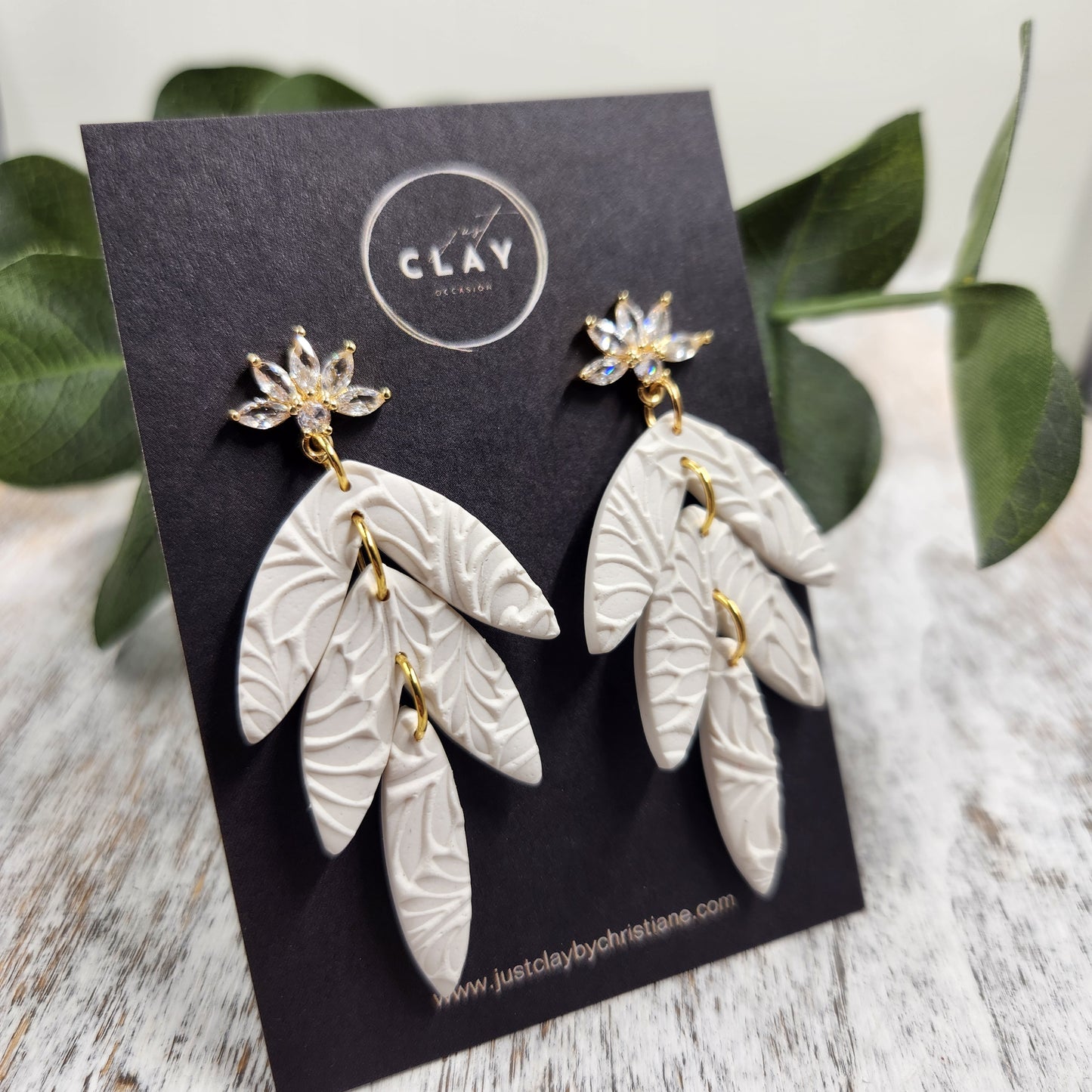 Dangles | white