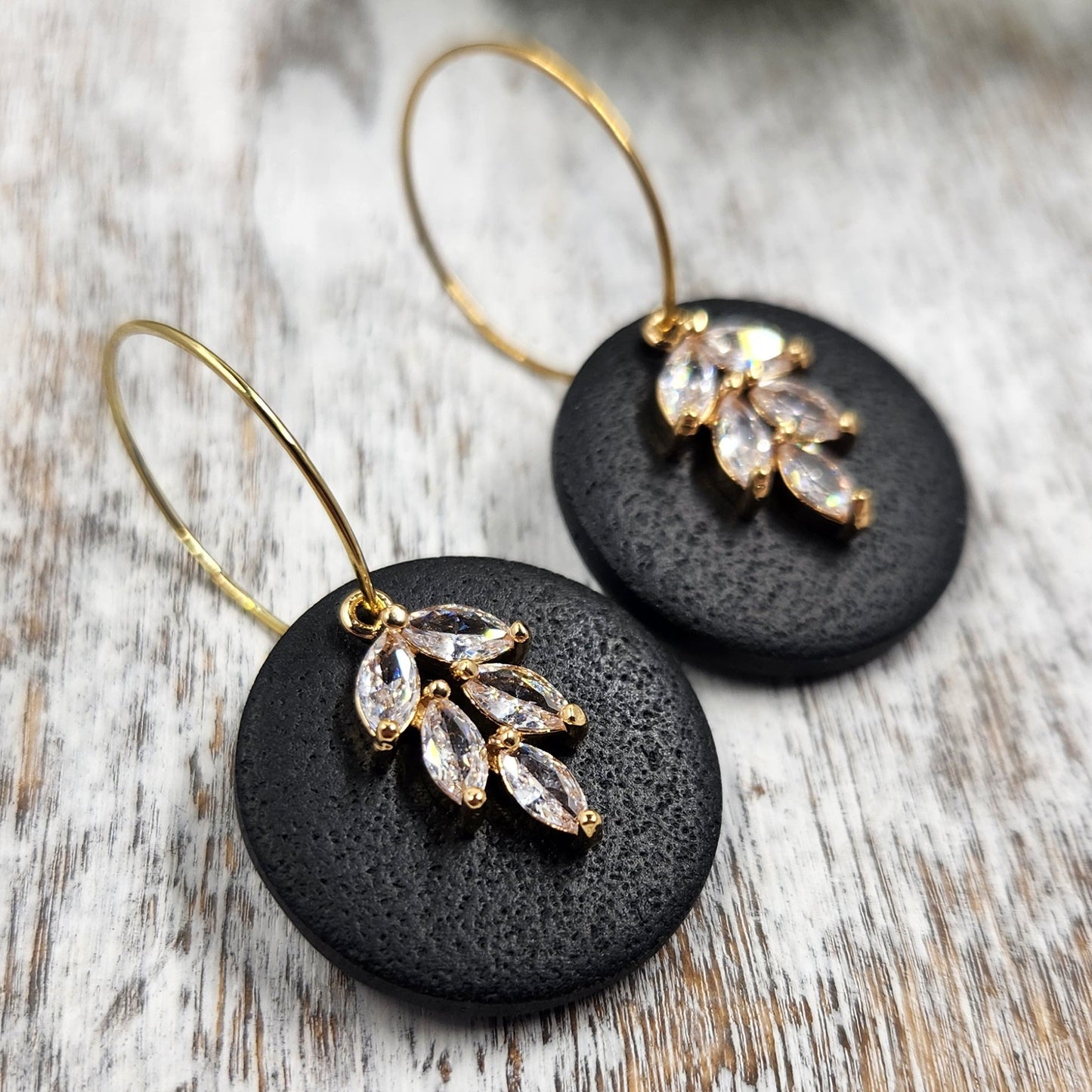 Elegant Hoop Earrings | black gold