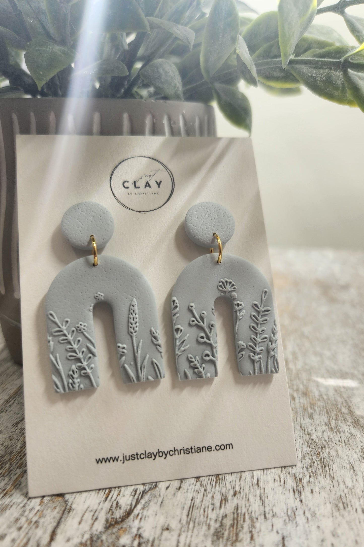 Dangles | light blue