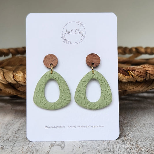 Spring Dangles l Light Green