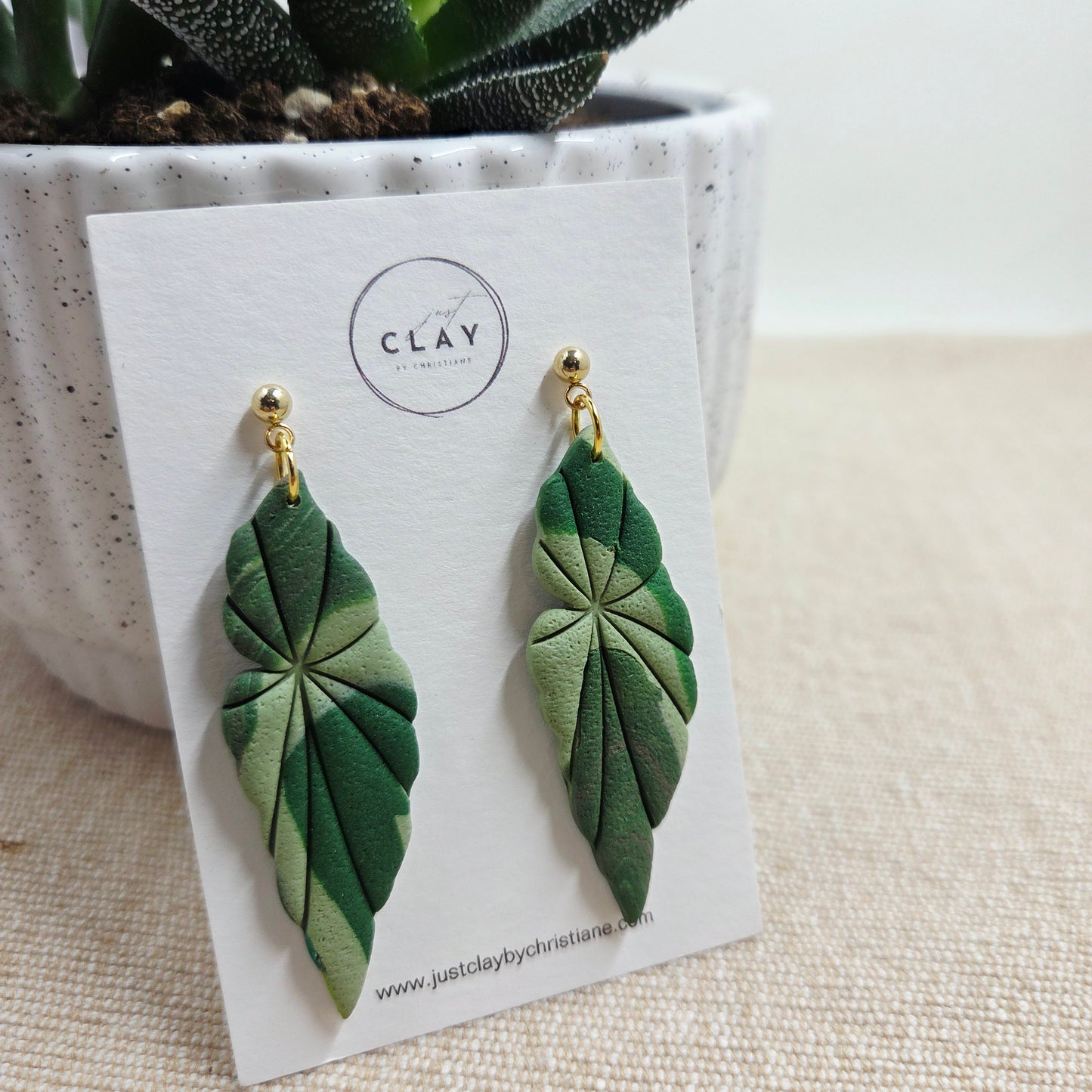 Large Plant Dangles