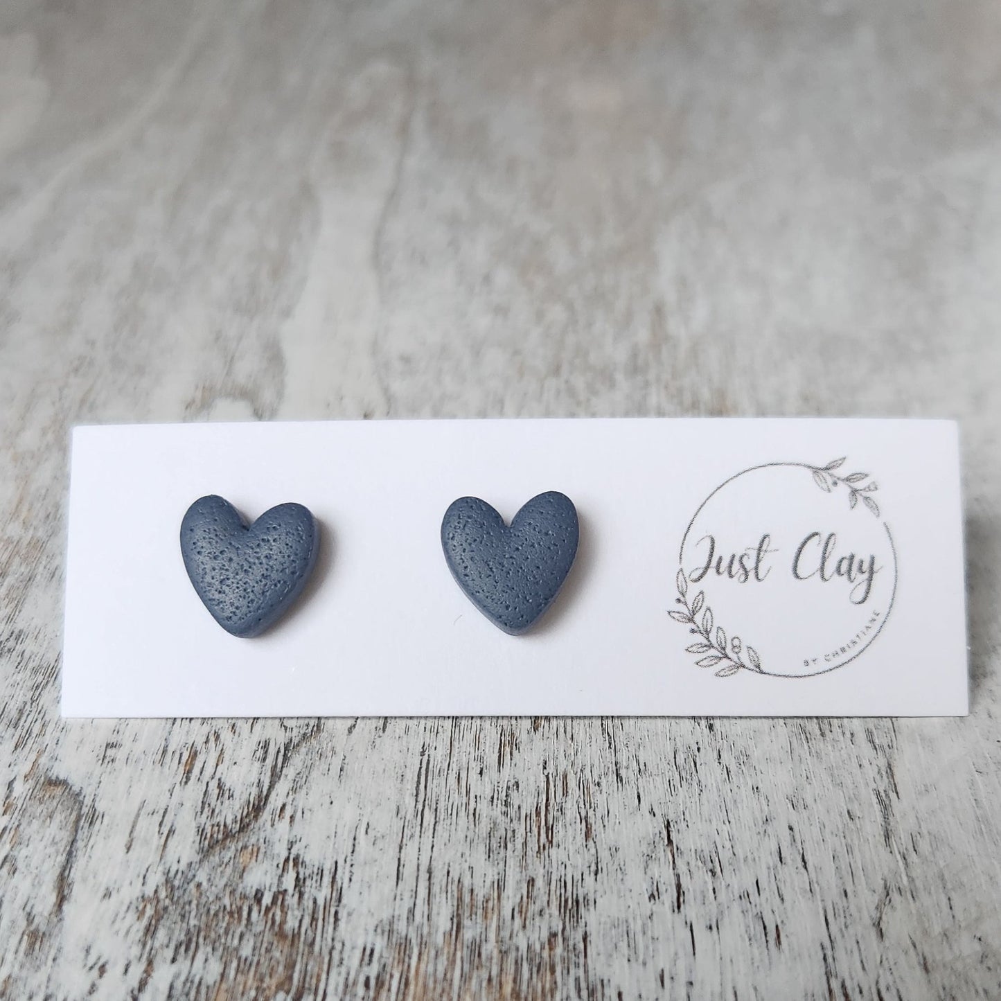 Heart Studs l dusty blue