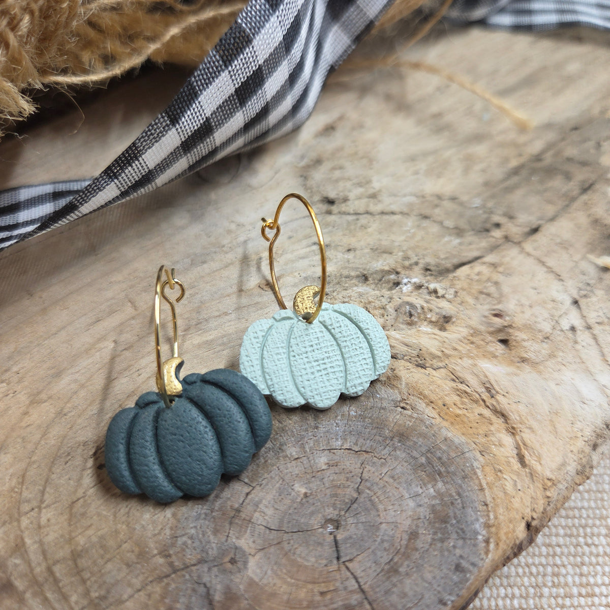 Pumpkin Hoops | dark green / light green