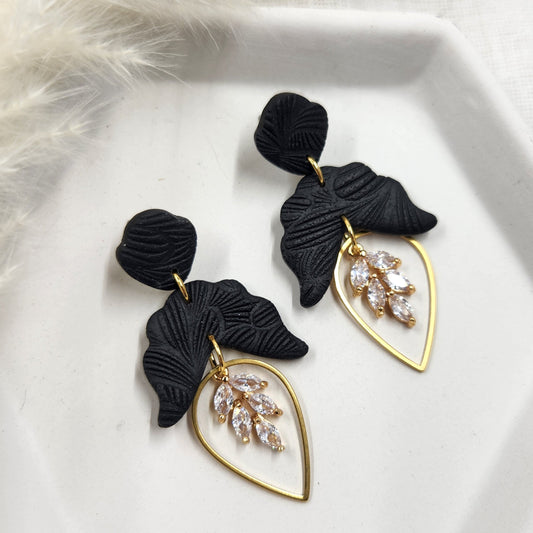 Dangles | black
