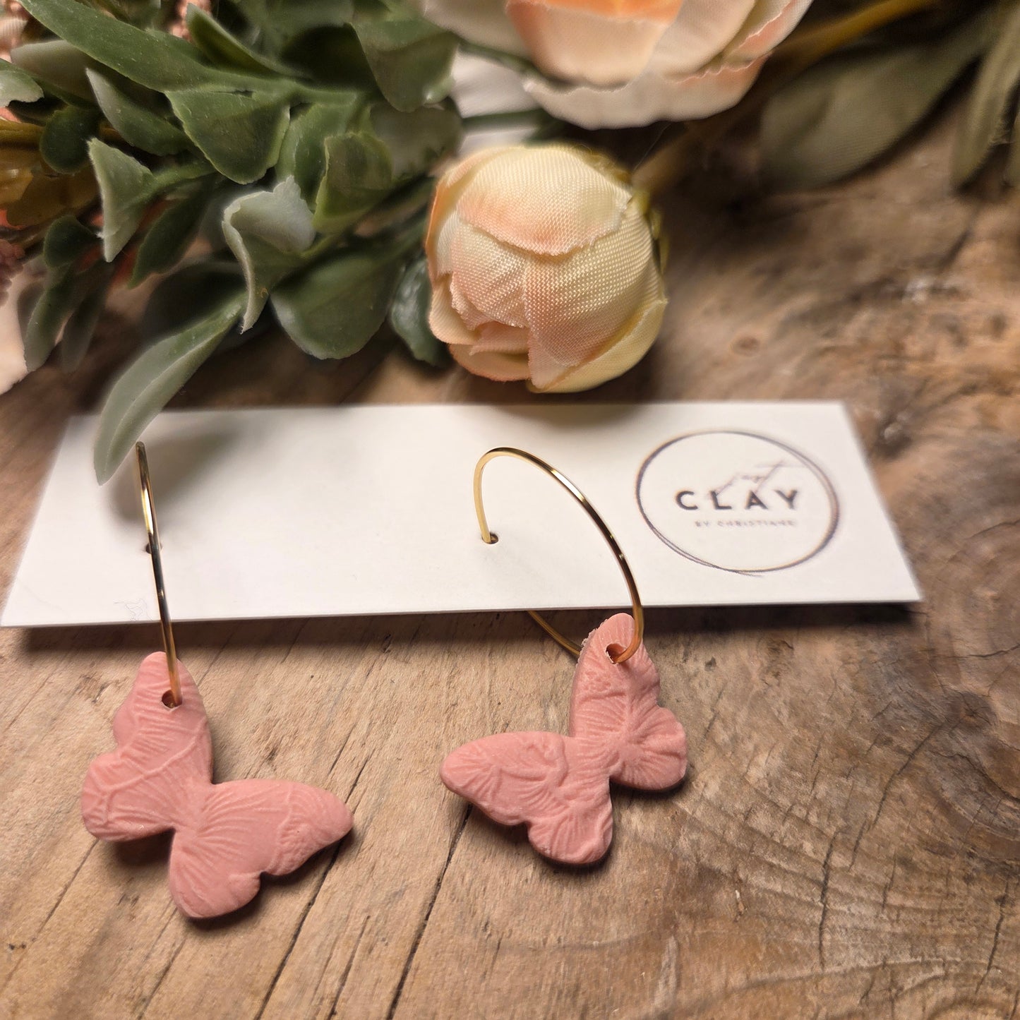 Butterfly Hoops | pink