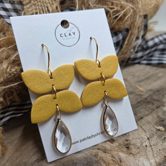 Statement Dangles w. Crystal