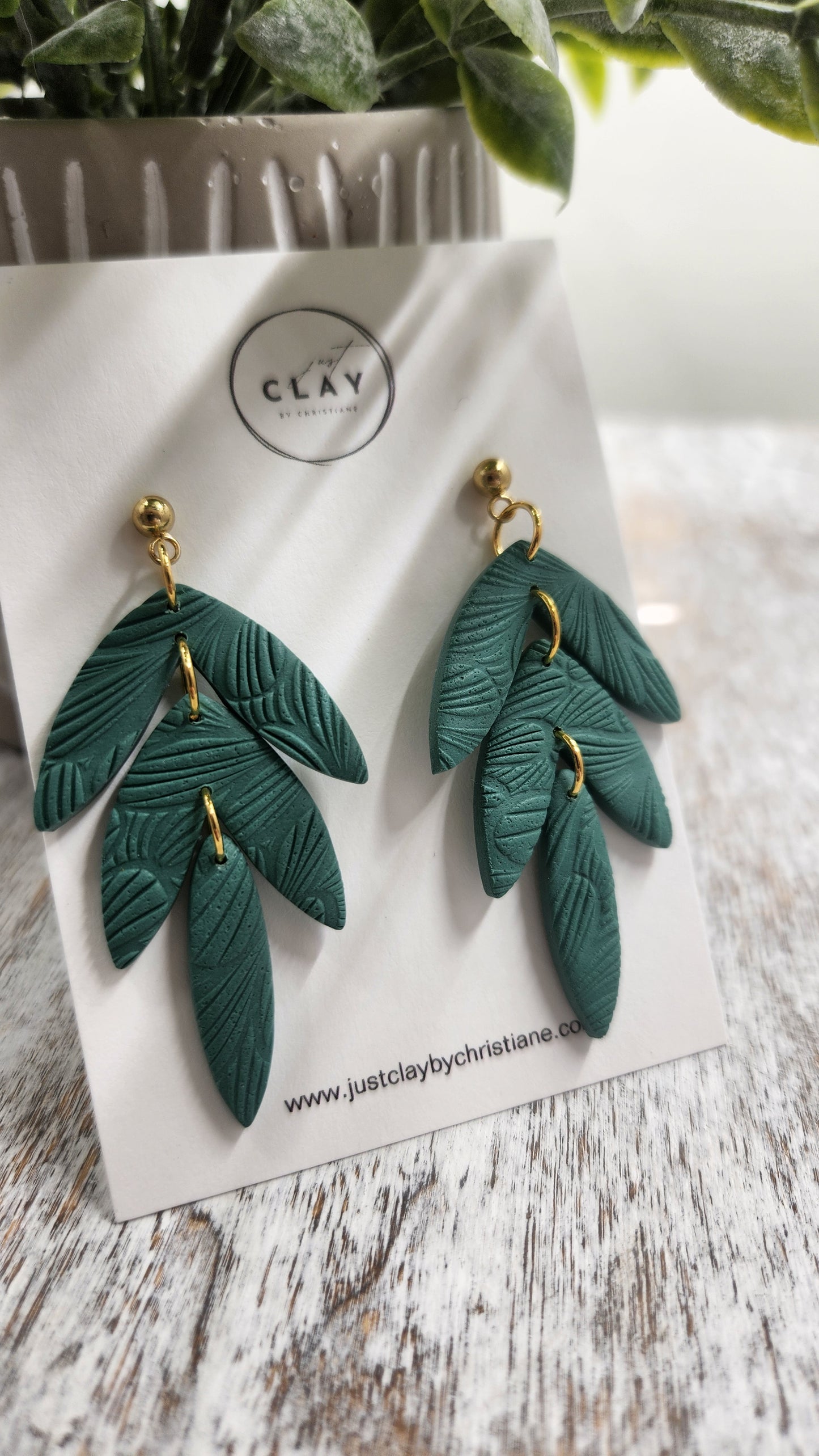 Tiered Dangles