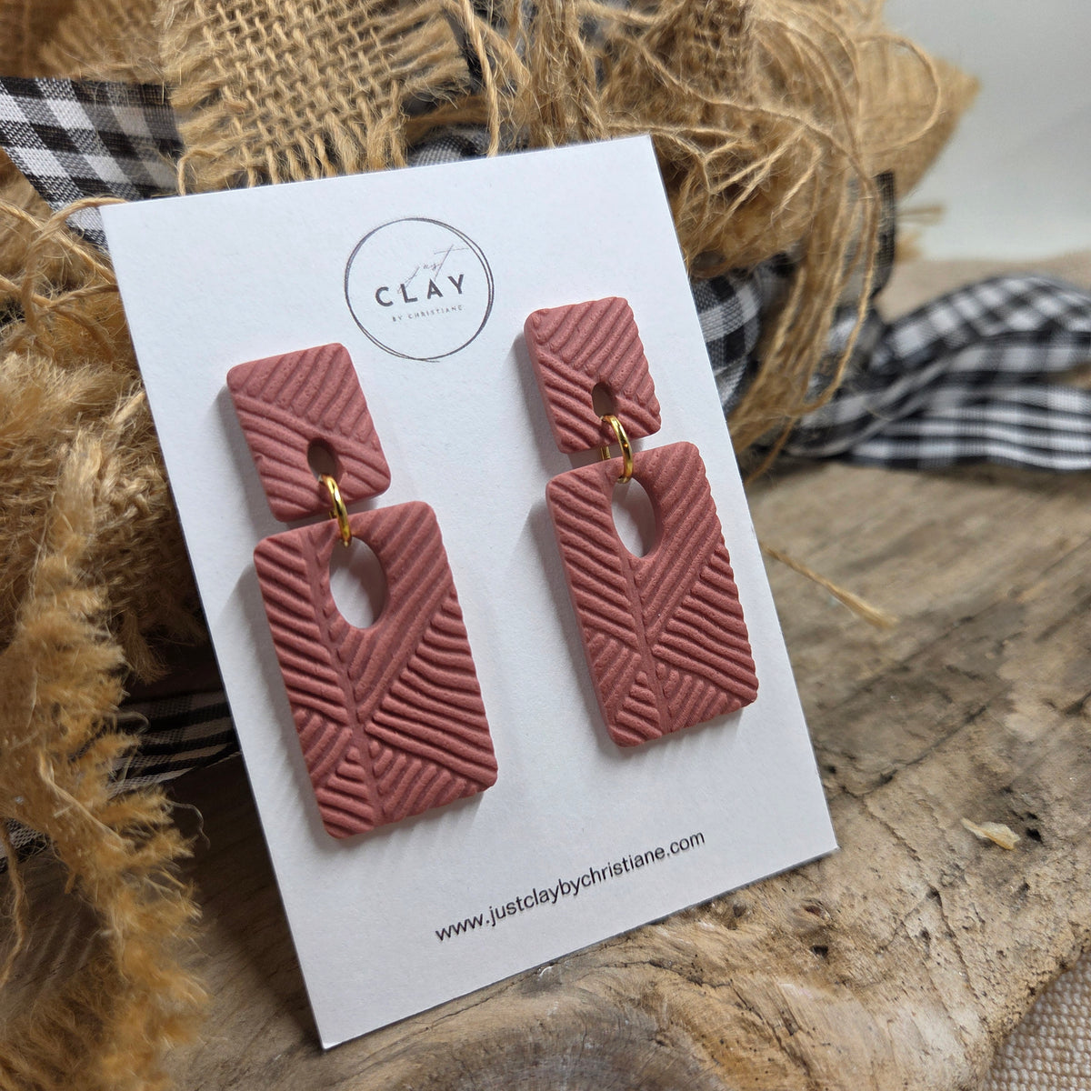 Statement Dangles w. Texture