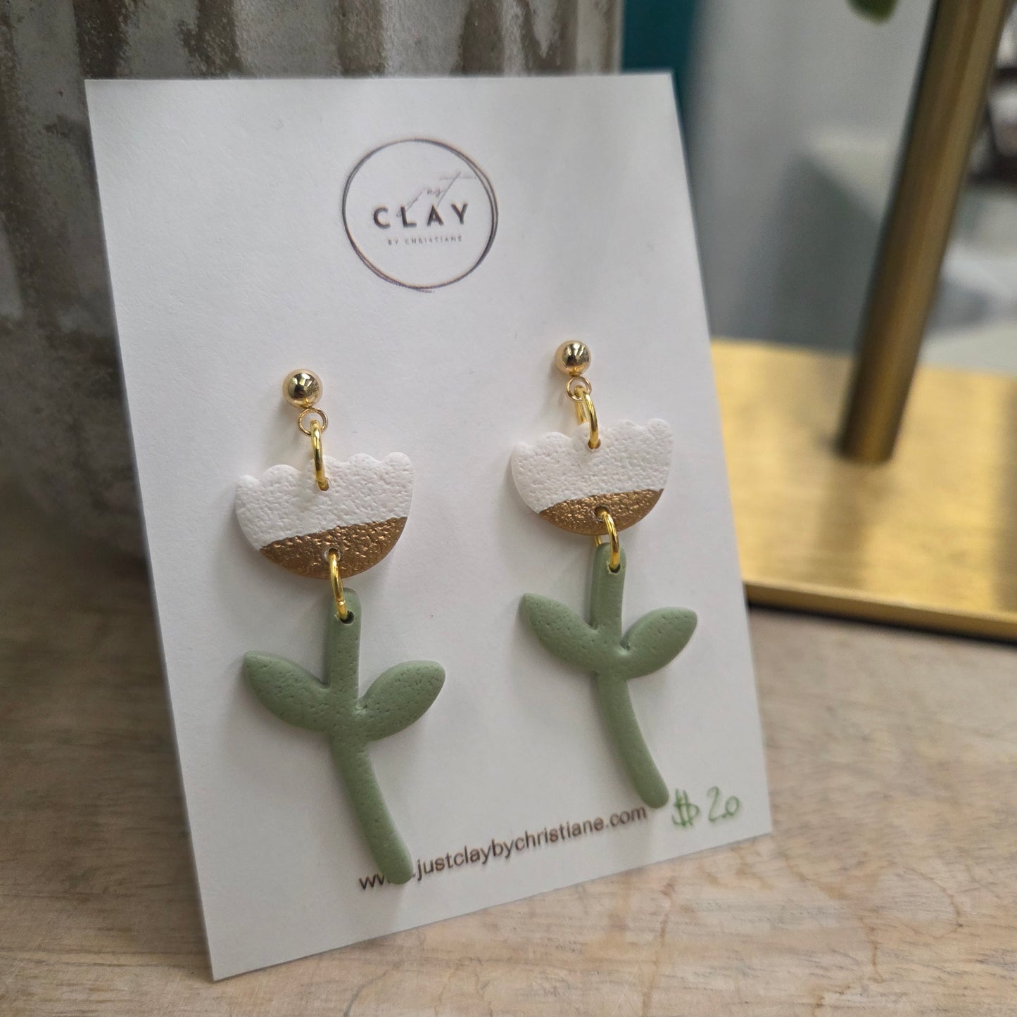 Tulip Dangles - white/ gold