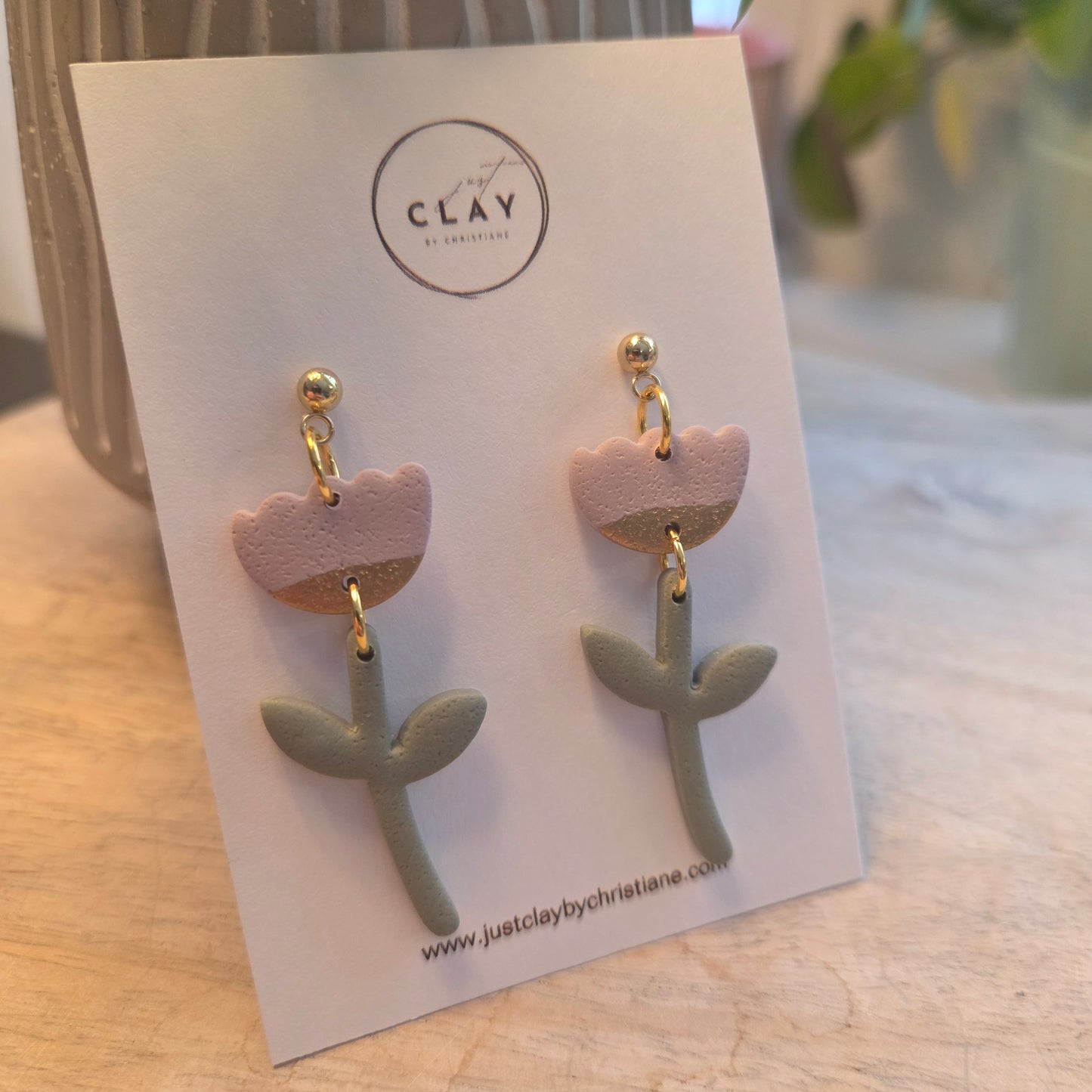 Tulip Dangles - light purple/ gold