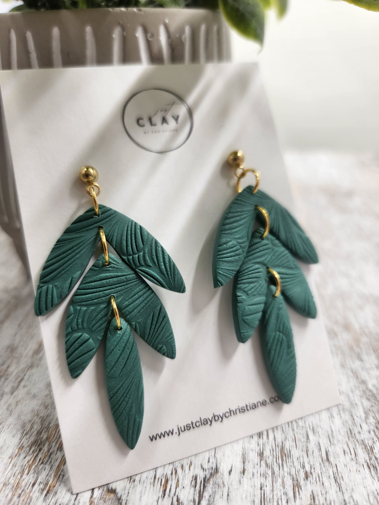 Tiered Dangles