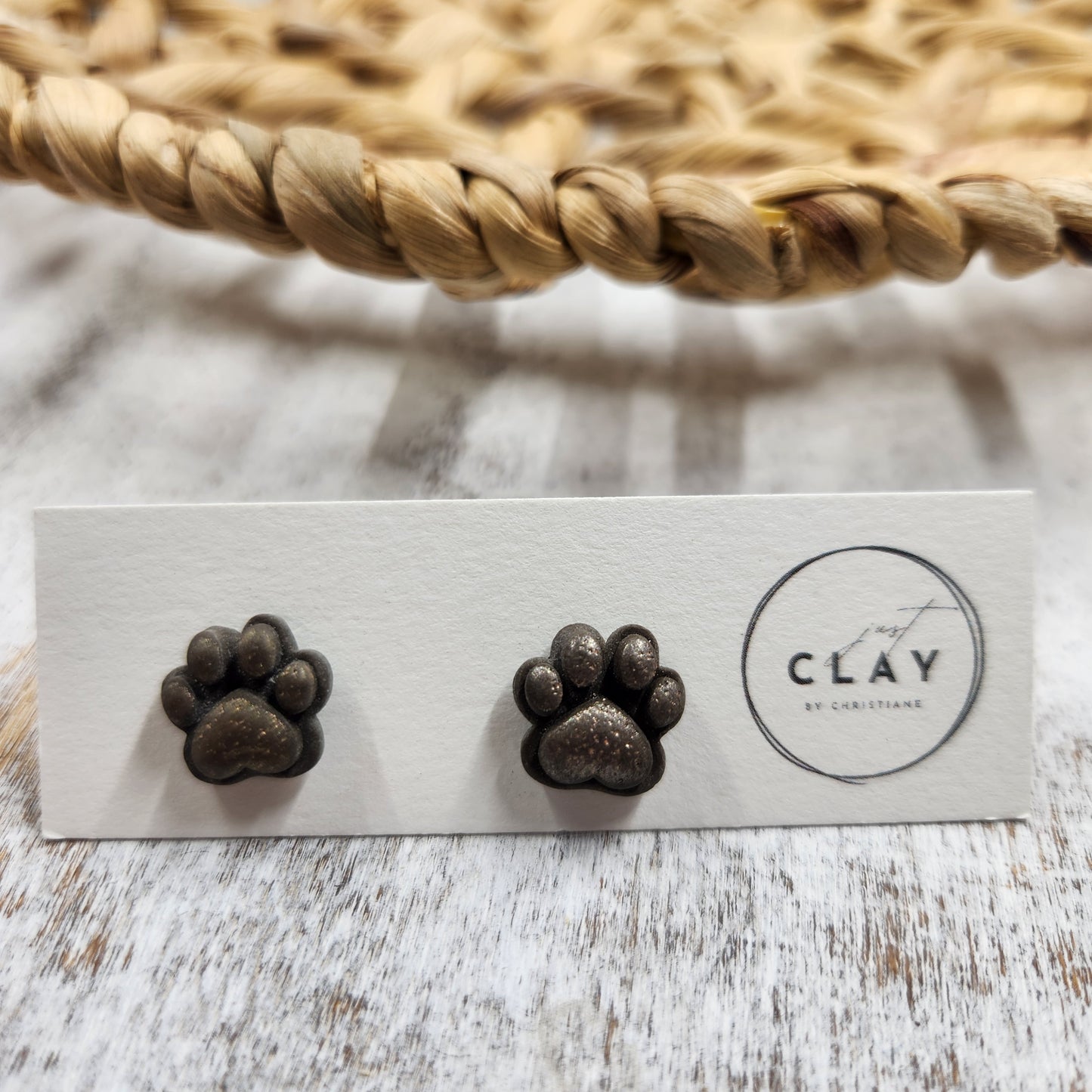 Paw Studs