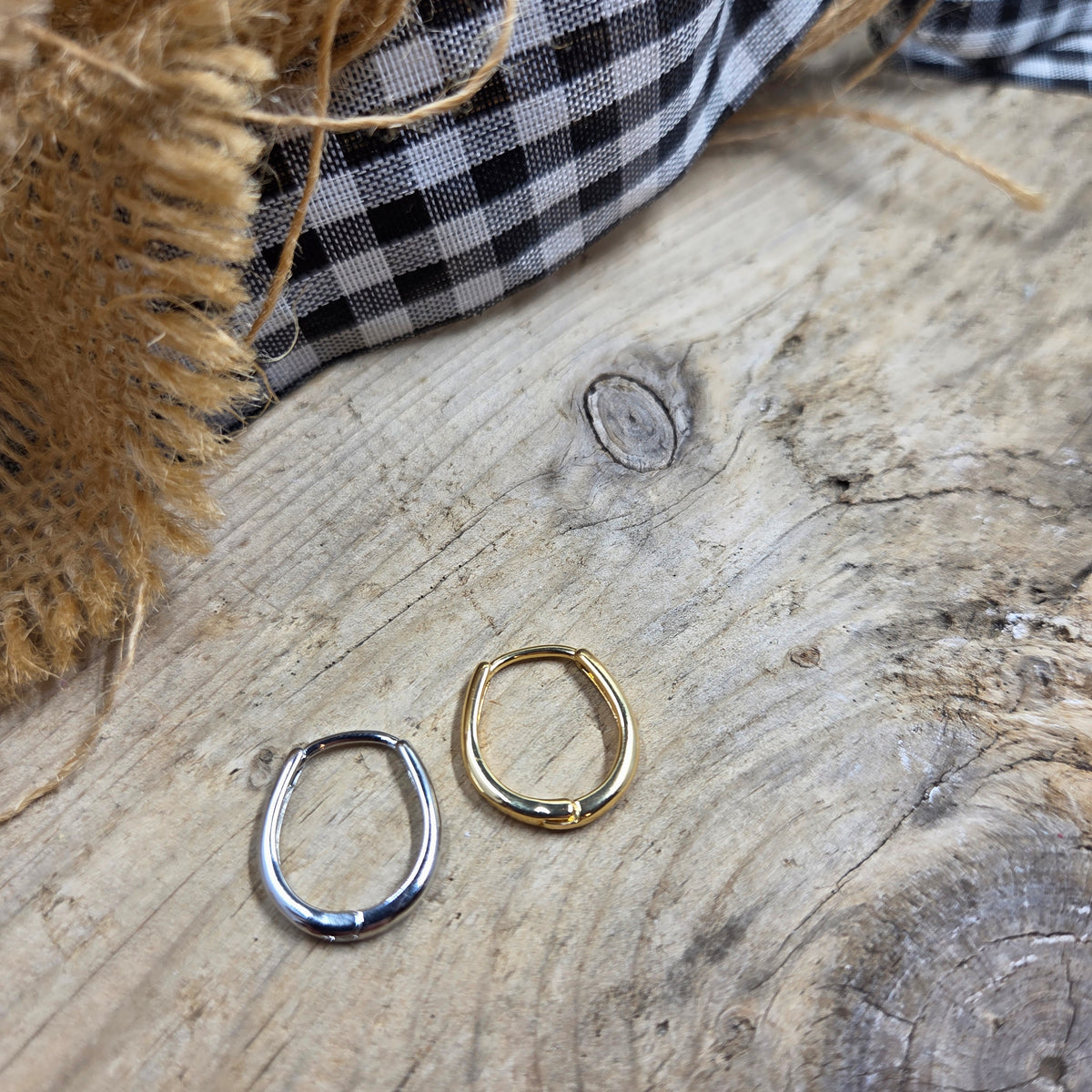 Geometric Charm plus Hoops