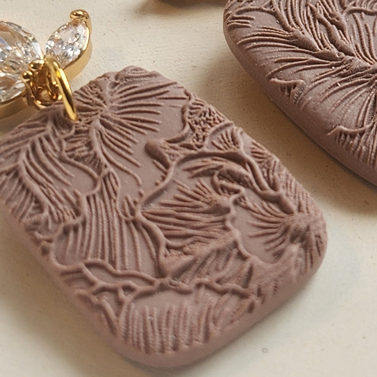 Dangles | mauve