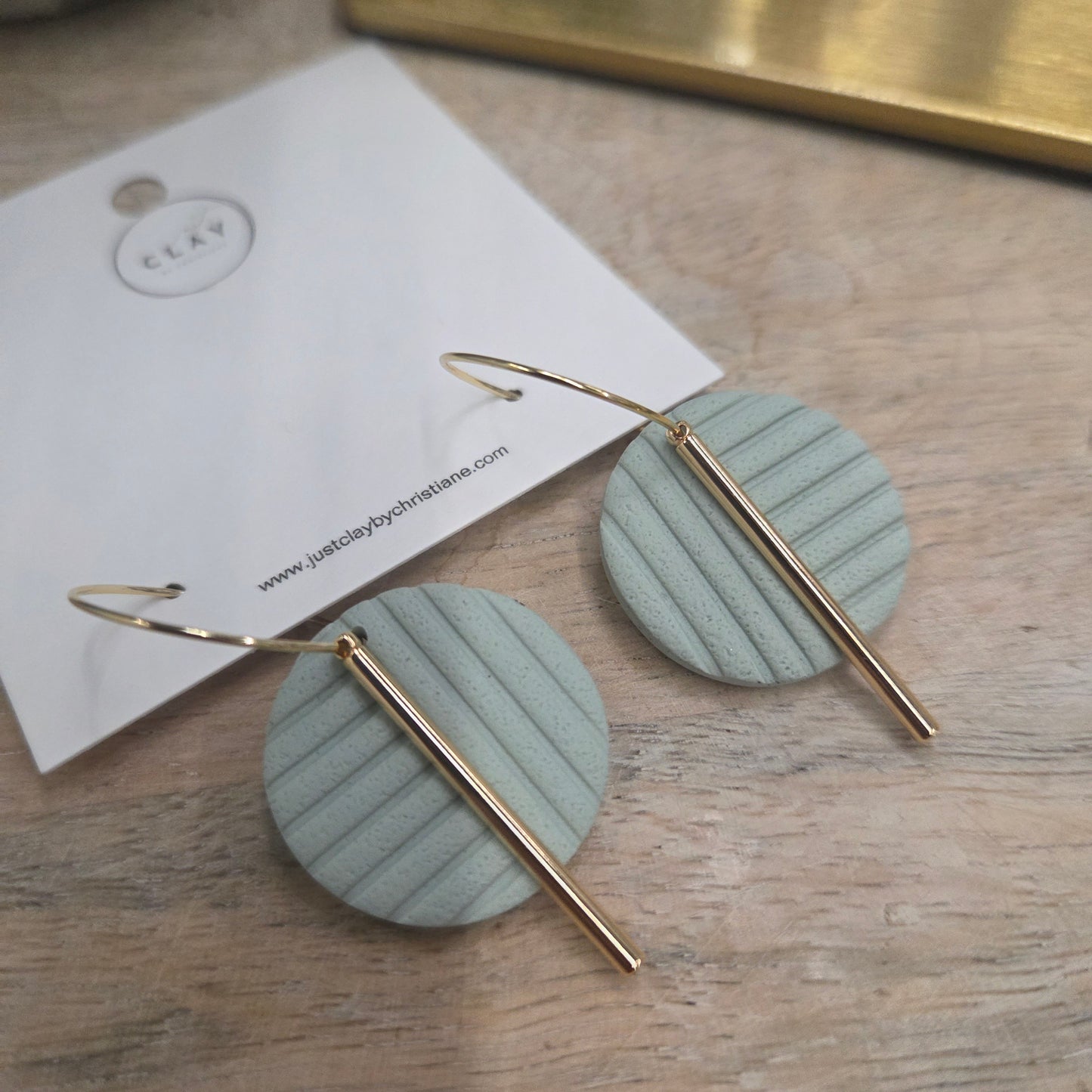 Geometric Hoops - light green