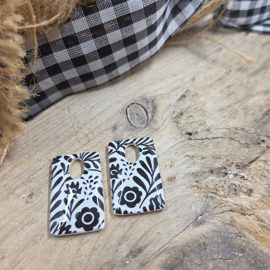 Charm plus Hoops