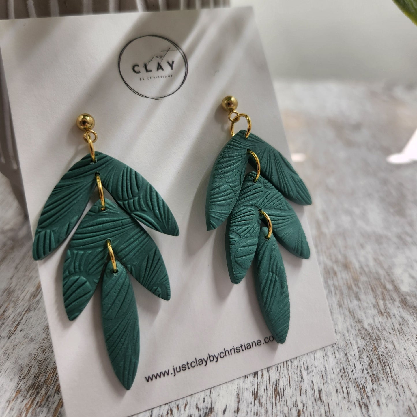 Tiered Dangles