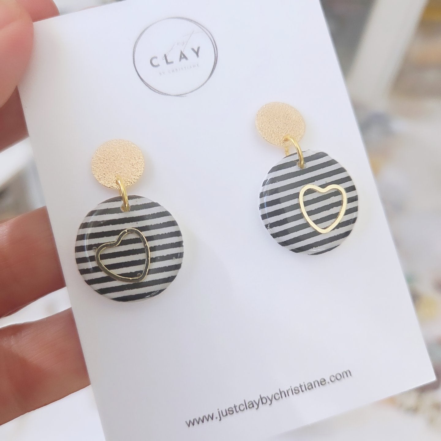 Striped Dangles round