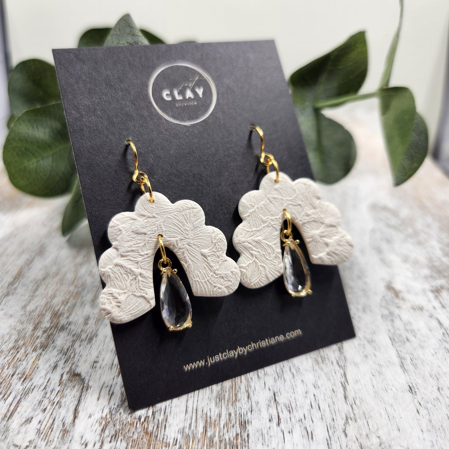 Dangles | white